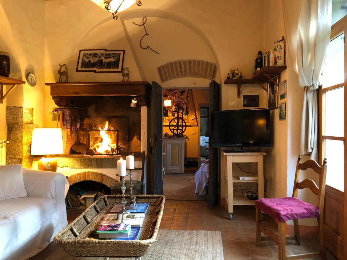 Il Sole Del Sodo Pensionat Cortona Exteriör bild